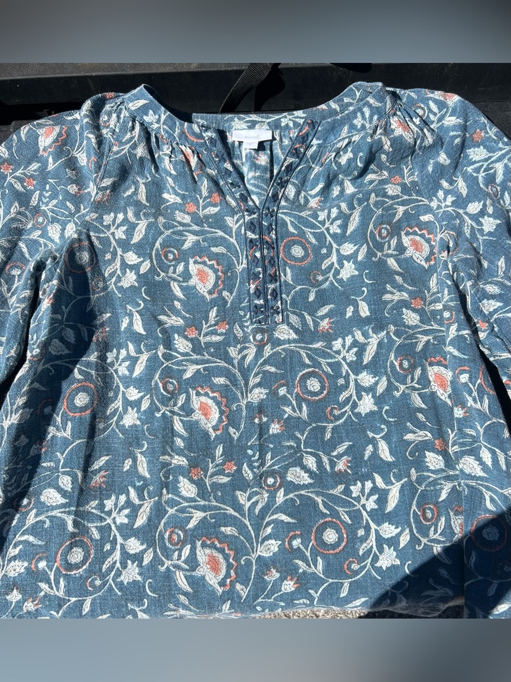 Women's Indigo Floral Pintuck Tunic Top